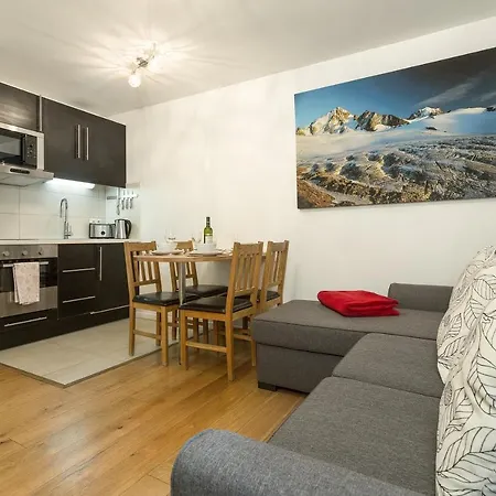 Grepon 2 - A Alpine Haven Chamonix